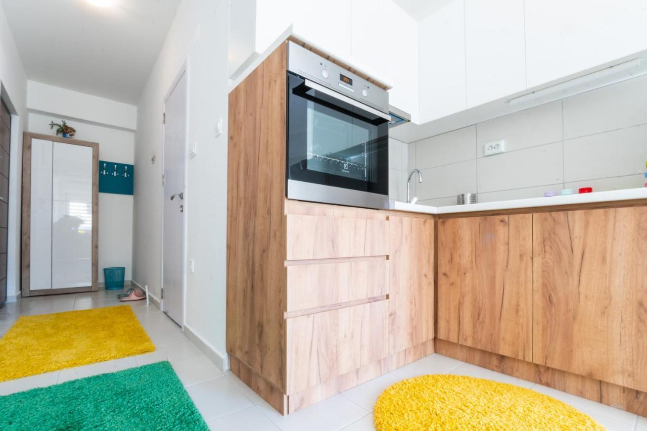 • Charming ǀ Near City Mall ǀ 1Br • Apartment Skopje Luaran gambar